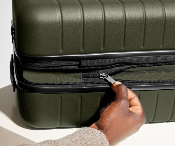 The Large Flex in Olive Green - Image 5
