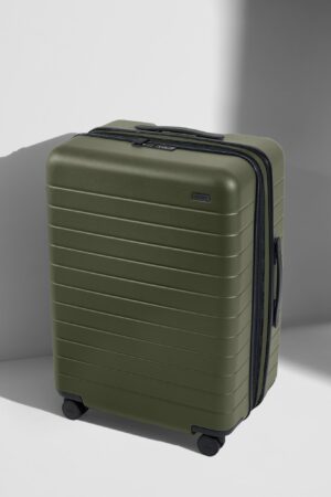 The Medium Flex in Olive Green
