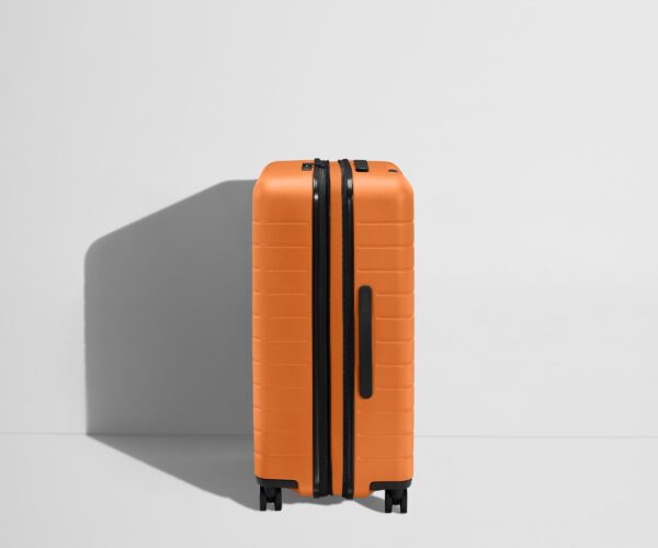 The Medium Flex in Sorbet Orange - Image 3