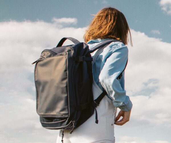 Active Convertible Backpack 25L in Jet Black - Image 3