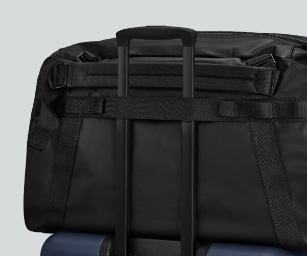 Active Duffle 55L in Forest Green - Image 5