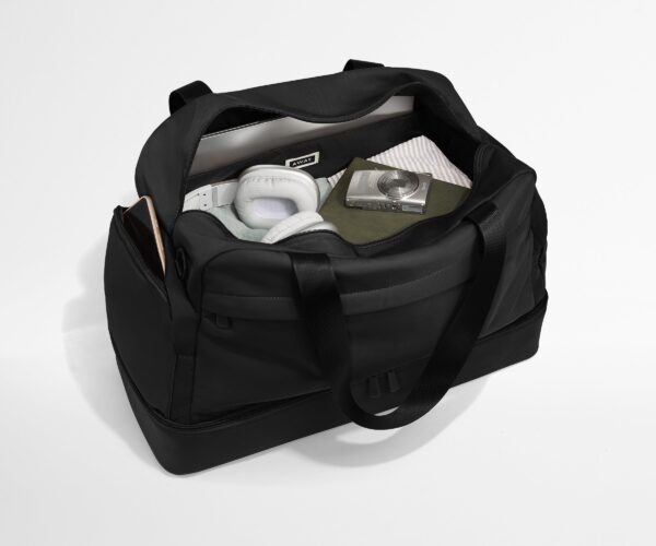 Featherlight Weekender in Jet Black - Image 4
