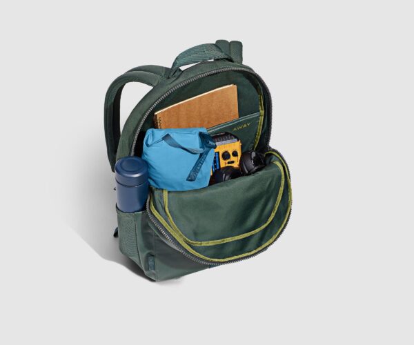 Active Backpack 26L in Forest Green - Image 3