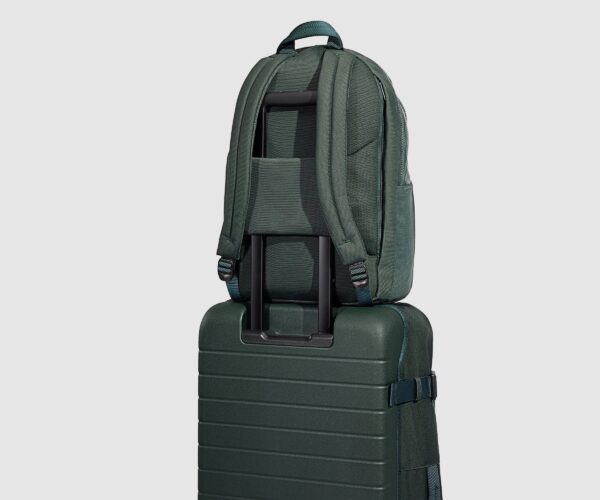 Active Backpack 26L in Forest Green - Image 8
