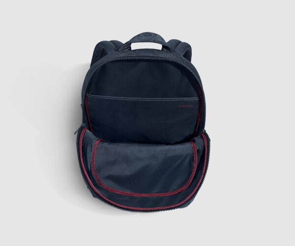 Active Backpack 26L in Navy Blue - Image 7