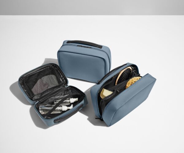 The Small Toiletry Bag in Coast Blue - Image 6