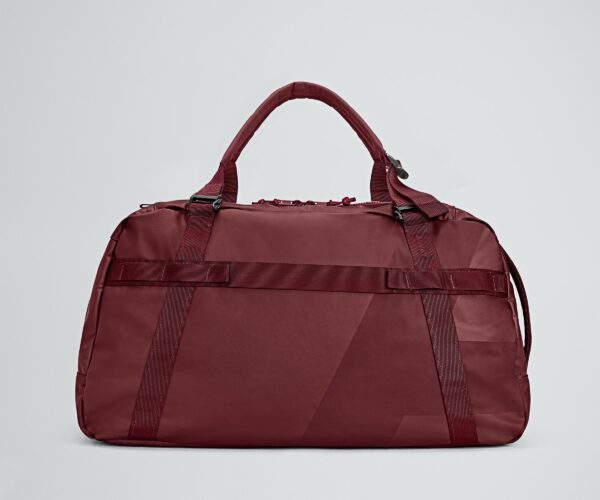 Active Duffle 55L in Burgundy Red