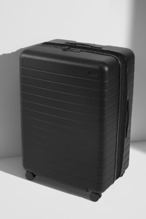 The Large Flex in Jet Black